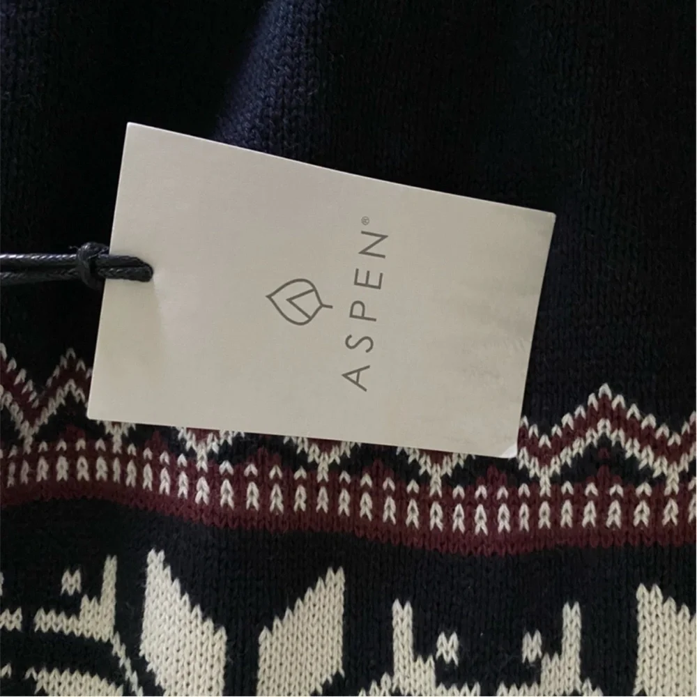 Aspen Long Sleeve Navy Quarter Zip Fair Isle Snowflake Sweater NWT Size S